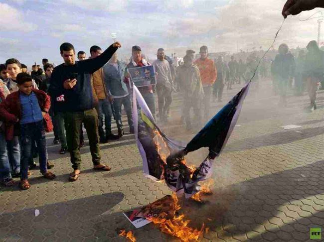 تصريحات نارية لحفتر عقب تظاهرات حاشدة في بنغازي مطالبة بتحرير طرابلس