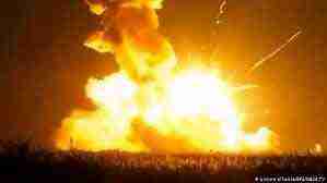 حالة خوف كبيرة عقب إنفجار صاروخ باليستي شمال صنعاء.. تفاصيل