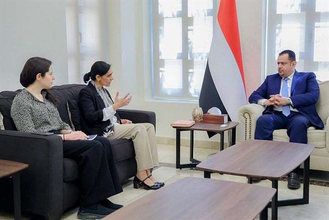 معين عبدالملك يبحث عن دعم بريطاني لاقتصاد اليمن المنهار