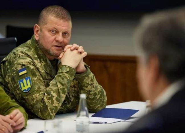 إقالة قائد الجيش الأوكراني من منصبه