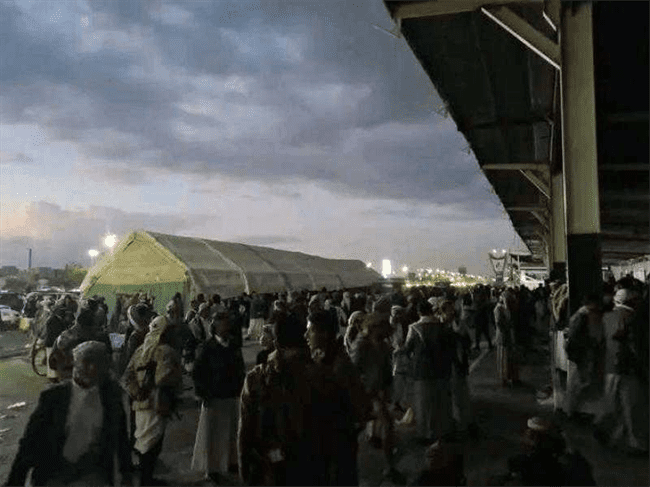 الحوثي ترد على القبائل في صنعاء بهذا الشرط لإطلاق سراح الكميم والأخير يرفضه