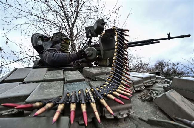 البيت الأبيض يحذّر من نفاد ذخيرة الجيش الأوكراني