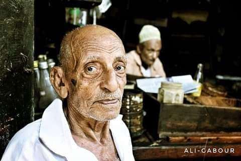 رحيل معمر يمني عن عمر يزيد عن 120 عام