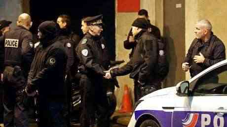 إيطاليا.. الشرطة تعتقل مواطن جزائري ساعد مسلحين في هجوم باريس 2015