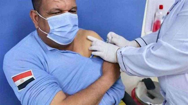 مصر تنفي رصد أي آثار جانبية للقاحات