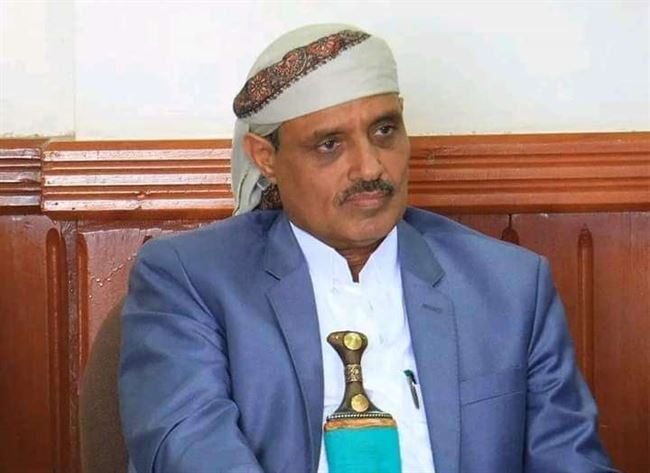 قيادي حوثي كبير يهاجم منتحل صفة وزير الصناعة في حكومة حماعتة ويصفه بخريج الفرزات