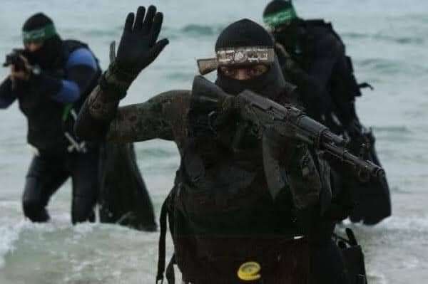 عناصر من حماس تتسلل إلى قاعدة زيكيم الإسرائيلية من البحر
