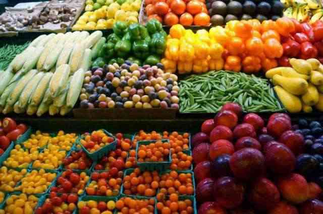 تعرف على أسعار الفواكه والخضروات اليوم. 2/4/2021