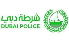 شرطة دبي تلقي القبض على اسيوي يحمل ٦٣ بطاقه ائتمانيه 