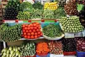 تباين أسعار الفواكه والخضروات في أسواق العاصمة عدن