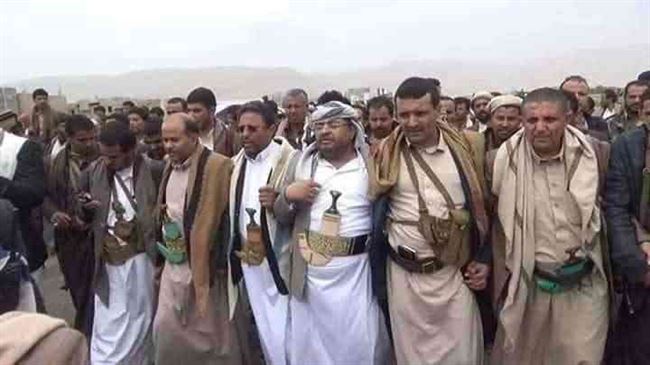 وسط صنعاء: الحوثي يعدم 25 من شيوخ القبائل بعد إنجازهم المهمة الكبرى.. بالاسماء والتفاصيل