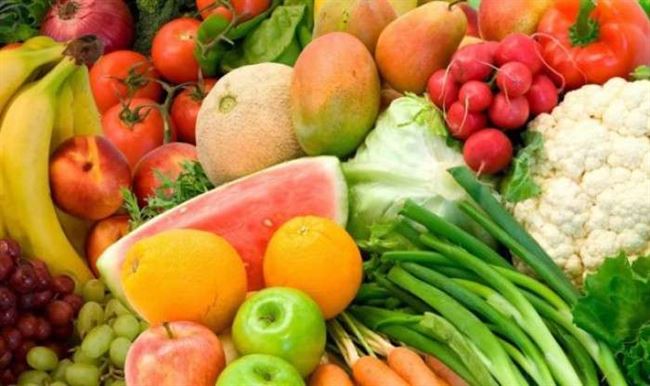أسعار الفواكه والخضروات اليوم الأحد بأسواق العاصمة عدن