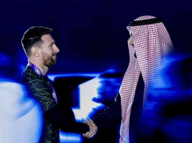 نصف مليار يورو ينقل ميسي للهلال السعودي