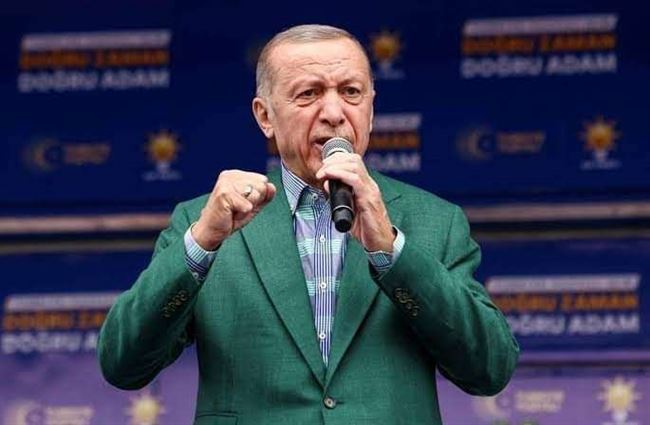 أردوغان يشكر أنصاره والشعب التركي ويودع منافسه كيليشدار بـ"Buy BUY"