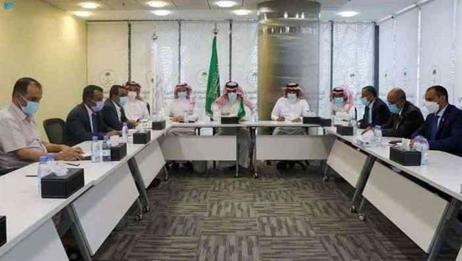 تفاوضي الانتقالي يبحث مع نظيره السعودي جهود استئناف تطبيق اتفاق الرياض