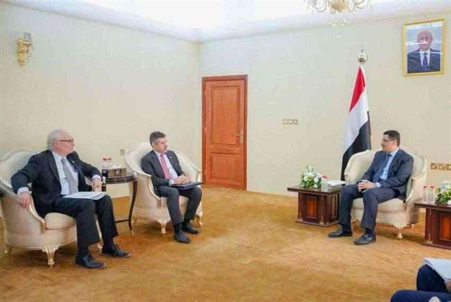 بن مبارك يشكو تعنت الحوثيين لواشنطن من عدن