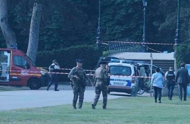إصابة 7 أشخاص بينهم 6 أطفال بهجوم بسكين في فرنسا