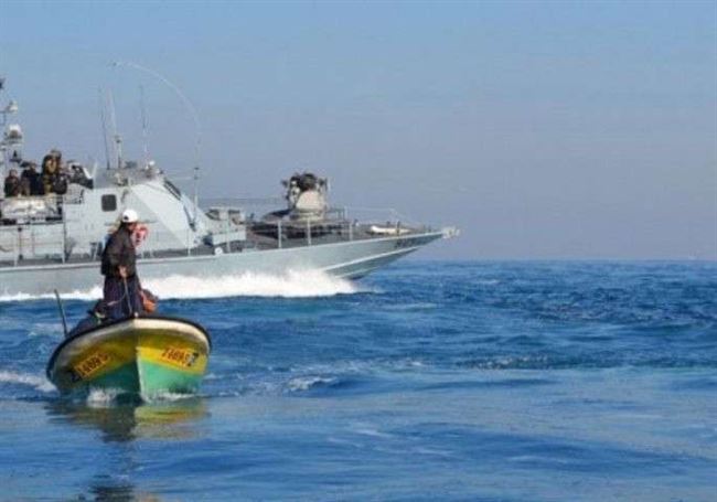 فلسطين.. بحرية الاحتلال تعتقل أربعة صيادين في بحر رفح