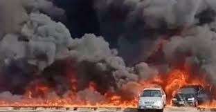 مصر.. حريق ضخم في طريق القاهرة - الإسماعيلية الصحراوي