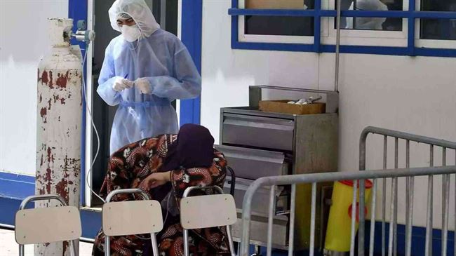 ارتفاع حاد بإصابات كورونا في تونس والمستشفيات تختنق بالمصابين