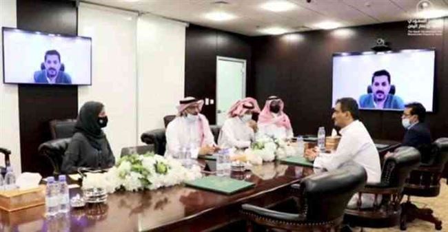 محافظ عدن يبحث مع البرنامج السعودي المشاريع التنموية للعاصمة