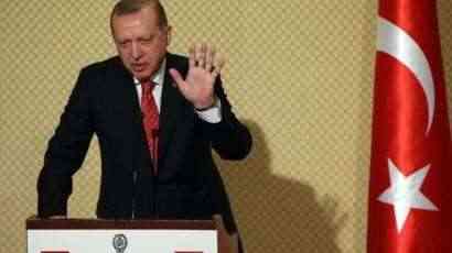 خليفة الإخوان أردوغان يشرف على فندق عشوائي لشخص قريب منه