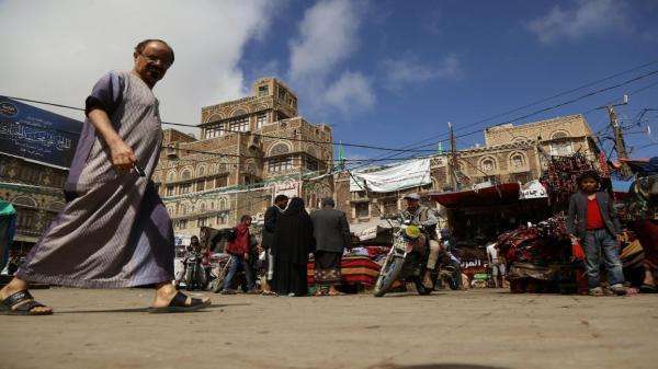 مناطق الحوثي على موعد مع المجاعة وجبايات الجماعة تضاعف معاناة اليمنيين