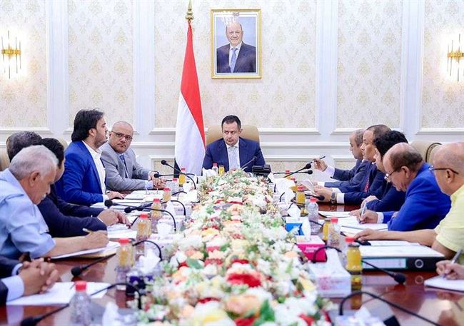 المجلس يعتمد إجراءات جديدة لمعالجة أوضاع الكهرباء بالمحافظات المحررة