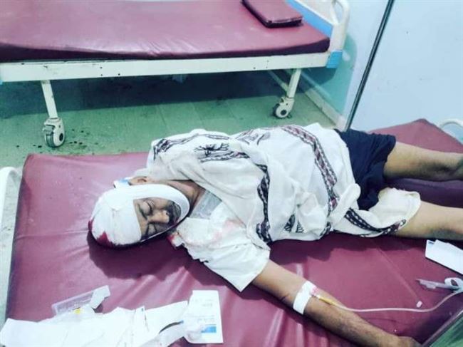 جريمة تهز اليمن بتفاصيلها.. 3 أبناء يقتلون والدهم رميا بالرصاص وسط سوق شعبي