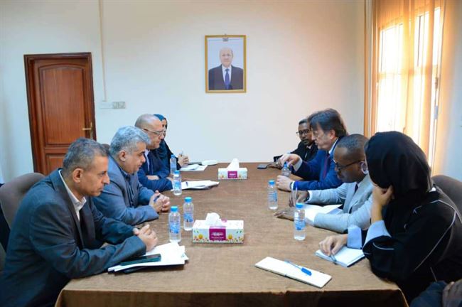 وزير التخطيط والتعاون الدولي يبحث مع المنسق العام للأمم المتحدة الجهود الأممية لدعم التنمية