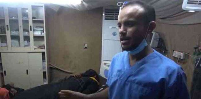 بالفيديو.. قناص الحوثي يستهدف إمرأتين في الدريهمي
