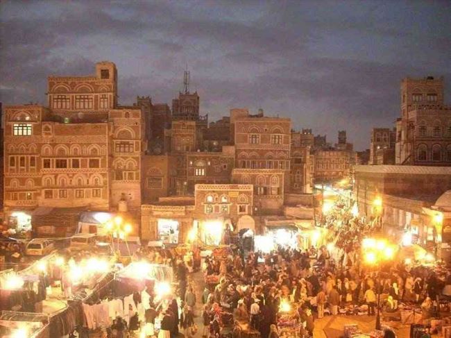الحوثي يمنح سكان صنعاء مهلة محددة لدفع الأموال لإرضاء الله ورسوله