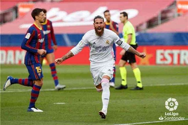 ريال مدريد يعاقب "كومان" ويحسم الكلاسيكو بثلاثية رائعة في برشلونة