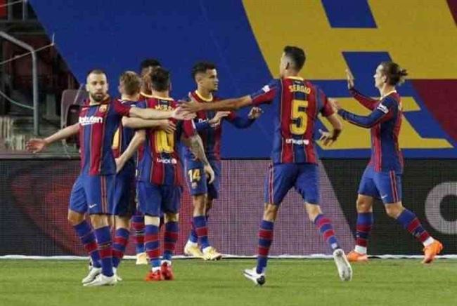 برشلونة يعلن قائمة فريقة لمباراة ألافيس غدا ويكشف مصير ميسي