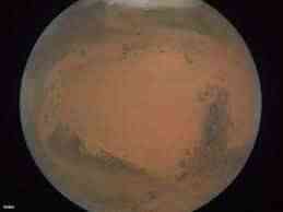 شاهد: صور مذهلة لكوكب المريخ عبر "مسبار الأمل"