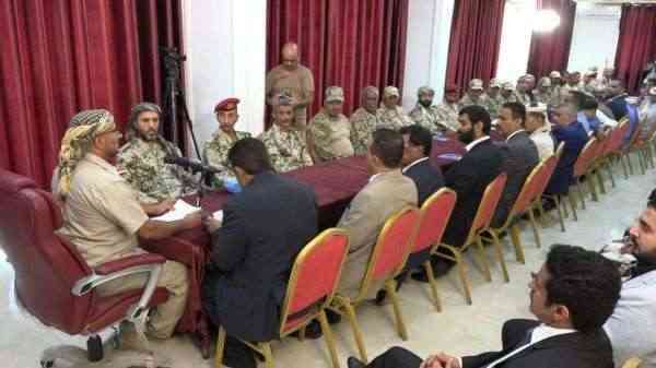 طارق صالح يدعو المجلس الانتقالي الجنوبي إلى بناء شراكة حقيقة جديدة من أجل اليمنيين والأخير يرد عليه 
