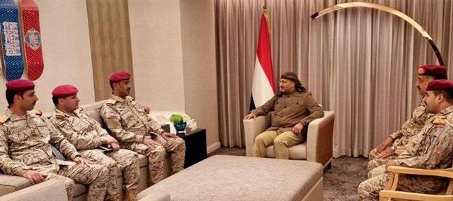 تفاصيل لقاء العميد طارق صالح ورئيس هيئة الأركان العامة
