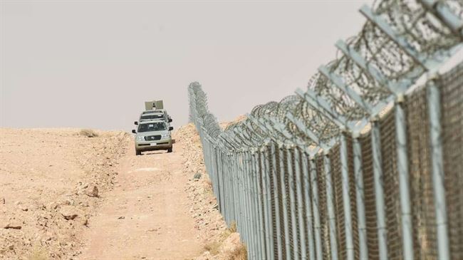 أغلبهم يمنيون.. السعودية تضبط اكثر من 700 شخص حاولوا عبور حدودها