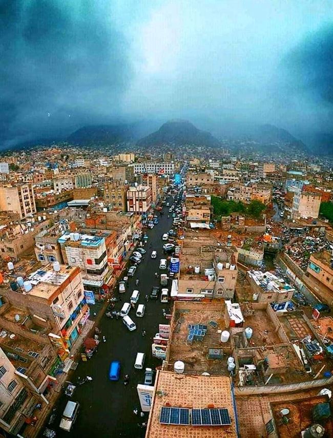 فلكي يمني يتوقع حدوث خطر على اليمن وعمان