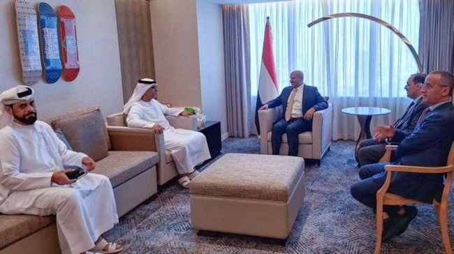 صالح يلتقي السفير الإماراتي لدى اليمن والأخير يؤكد وقوف بلاده مع الرئاسي