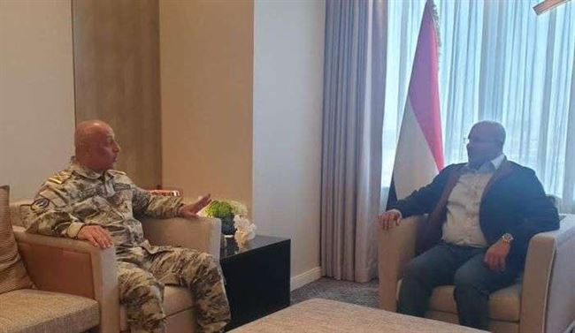 الرئاسي تتطلع على جاهزية قوات خفر السواحل