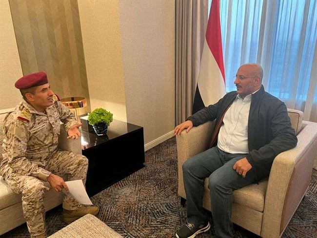 التنسيق بين القوات من المخا إلى ميدي.. من لقاء صالح بقائد المنطقة العسكرية الخامسة