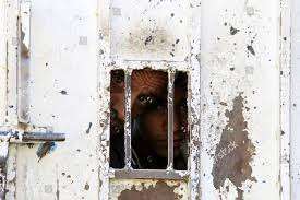 متأثرا بالتعذيب.. وفاة مختطف في أحد سجون الحوثي بإب (صورة)