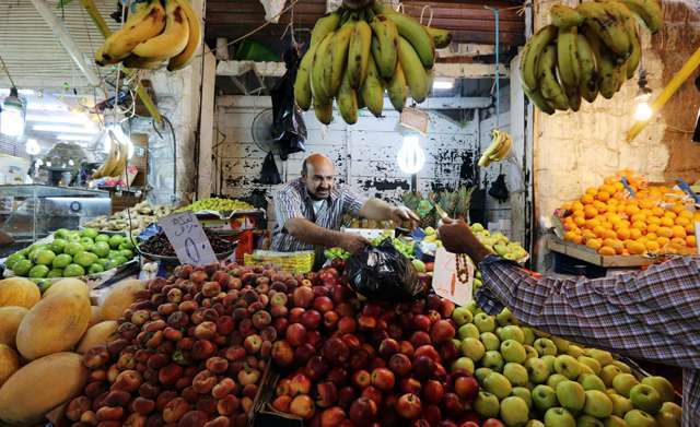 تعرف على اسعار الفواكه والخضروات بأسواق العاصمة عدن اليوم