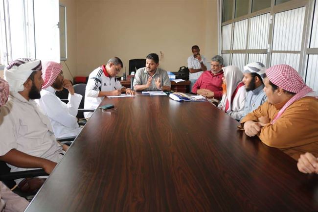 محلي الشيخ عثمان يناقش مع أئمة المساجد تنفيذ حملة توعوية