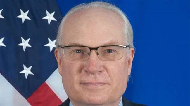 المبعوث الأمريكي يطالب بسرعة الإفراج عن موظفي السفارة في صنعاء