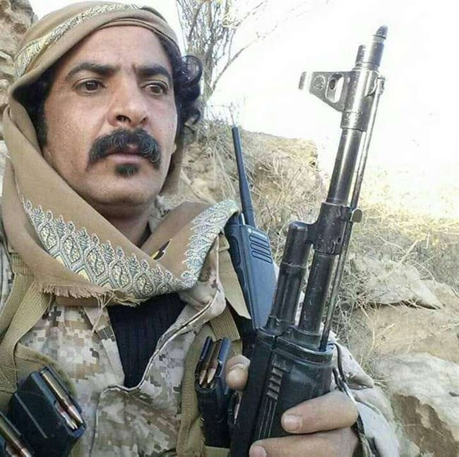 بالاسم والصورة.. ضابط إخواني كبير في مأرب يقوم بابتزاز وتهديد البنات
