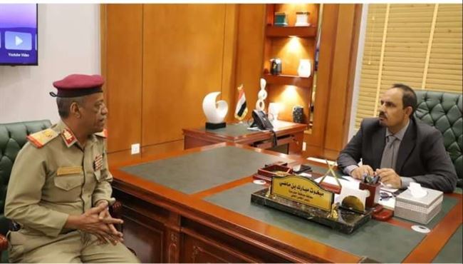 أول تحرك وتصريح لقائد المنطقة الثانية بعد تسلم مهامه في المكلا