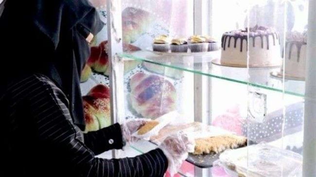 اليمنيات يتحدن الحوثيين بعد استقلالهن بوسيلة كسب المال