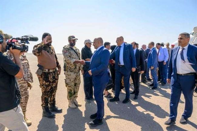 طارق صالح يعود إلى المخا قادماً من جيبوتي